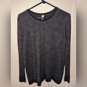 Women's Lululemon Long Sleeve Tee